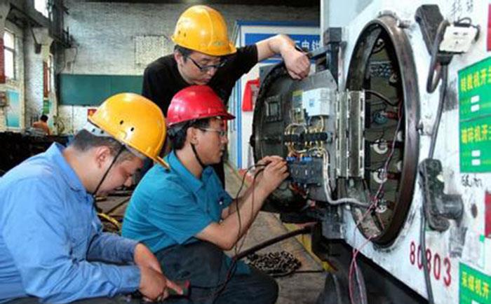 儀表大拿在帶電修理儀表-http://www.huatongjz.com/tech/1230.html 儀表大拿在帶電修理儀表-http://www.huatongjz.com/tech/1230.html