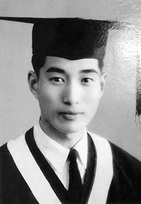 陳星旦大學(xué)畢業(yè)肖像照 陳星旦大學(xué)畢業(yè)肖像照